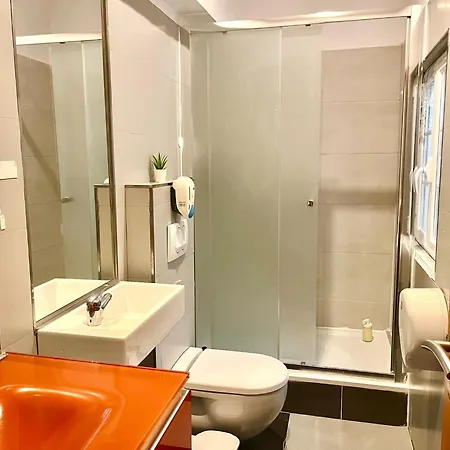 3 Bedroom, 2,5 Bathroom - Bairro Alto Apartment