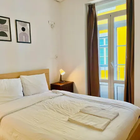 Appartamento 3 Bedroom, 2,5 Bathroom - Bairro Alto Lisbona