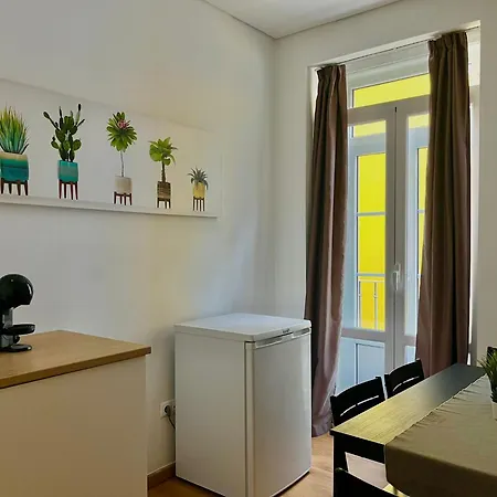 3 Bedroom, 2,5 Bathroom - Bairro Alto * Lisbona
